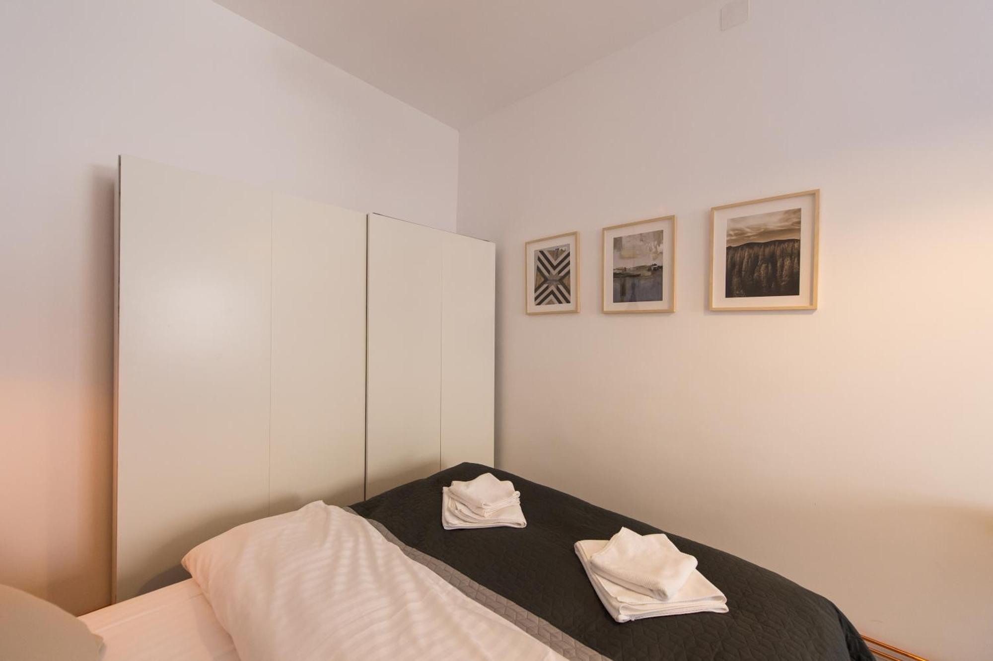 Apartament Charming Old Town Flat With Mountain View Braszów Zewnętrze zdjęcie