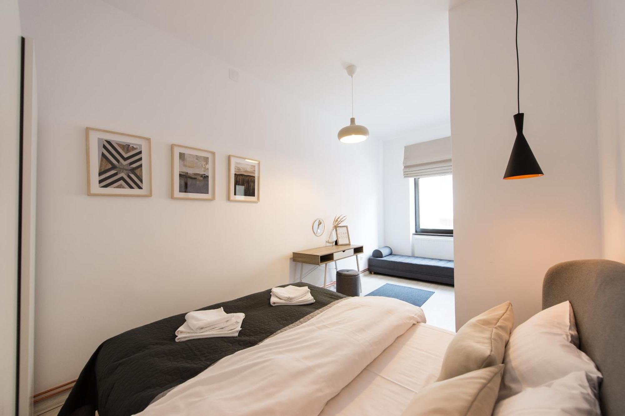 Apartament Charming Old Town Flat With Mountain View Braszów Zewnętrze zdjęcie